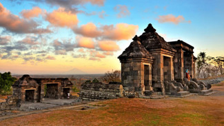 Candi Ratu Boko, Situs Sejarah di Perbukitan Batur Agung