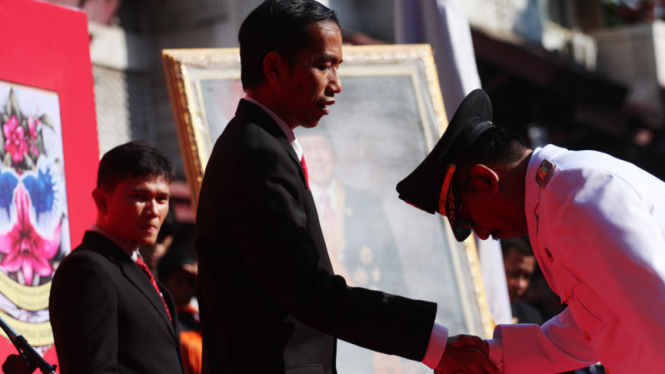Jokowi Melantik Walikota Jakarta Barat