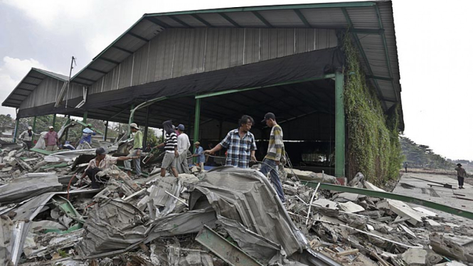 Penggusuran Waduk Pluit