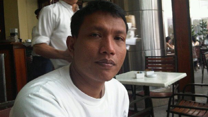 Raden Nuh, salah satu admin @triomacan2000