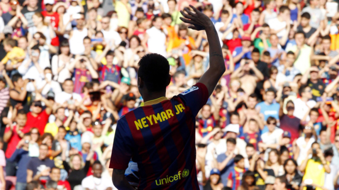 Neymar Resmi Menjadi Pemain Barcelona