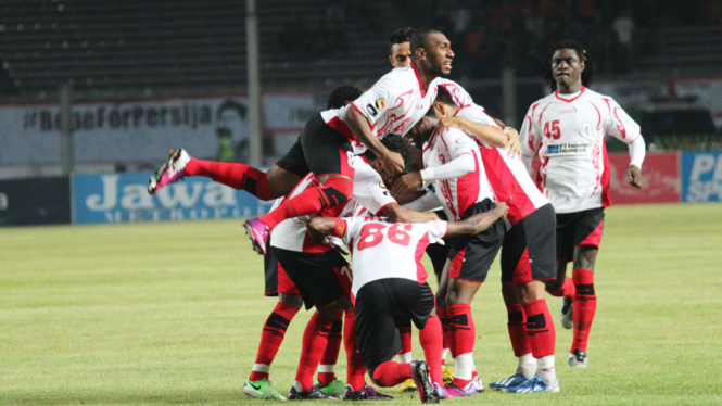 Persija Vs Persipura di ISL 2013