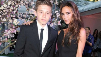 Victoria Beckham Raih Gelar Women Of Decade