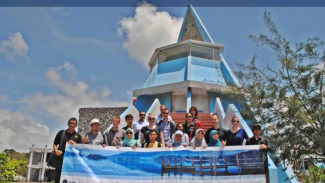 Berlibur dan Belajar di Laboratorium Geospasial Parang Tritis