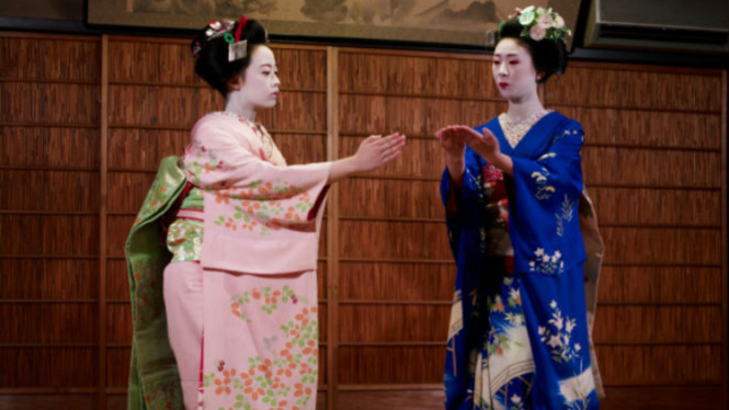 Pagelaran budaya yang disebut maiko Kyoto.