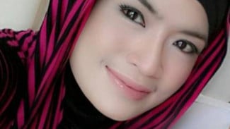 Terpopuler: Kabar Terbaru Yulia Rachman, Momen Demian Ketemu Anak Usai 14 Tahun Hingga Kemunculan Mantan Amanda Rigby