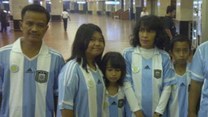 Fans Maradona di Bandara Soekarno-Hatta