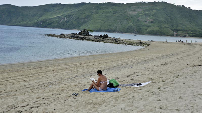 Pesona Pantai Kuta Lombok