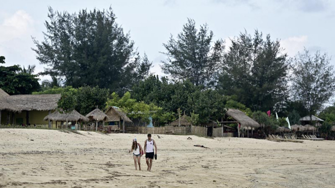 Pesona Pantai Kuta Lombok