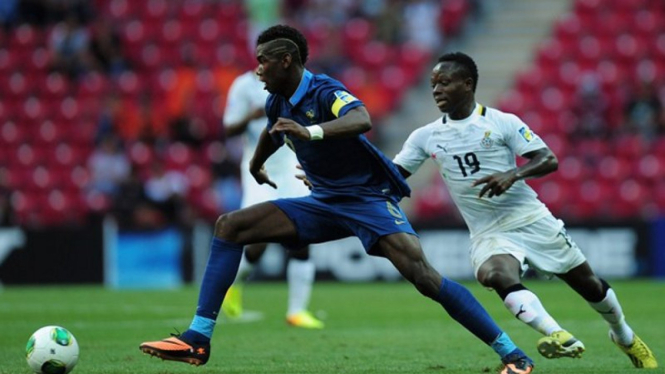 Paul Pogba (kiri) saat Prancis U-20 melawan Ghana U-20