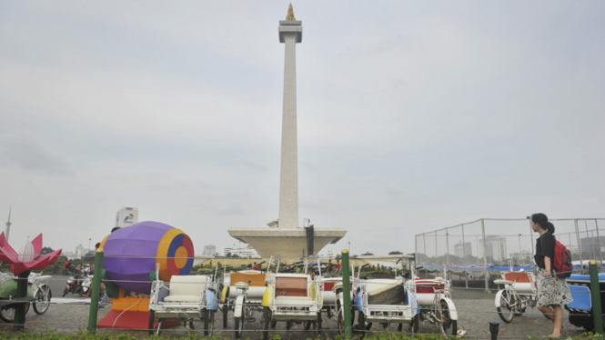 Monas Fair 2013