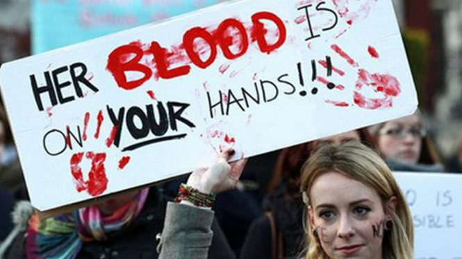 Demonstrasi anti aborsi di Irlandia