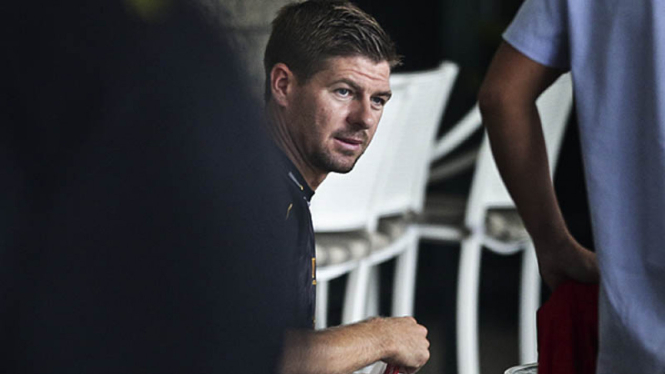 Steven Gerrard Bersantai di Hotel Mulia