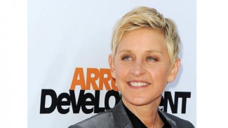 Ellen DeGeneres Jadi Host Oscar 2014
