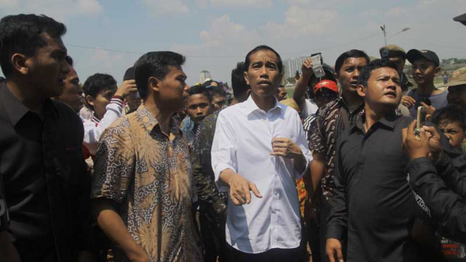 Jokowi Resmikan Taman Kota Waduk Pluit