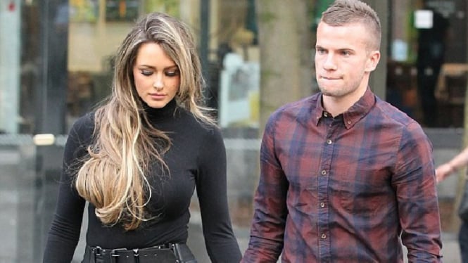 Georgina Dorsett dan Tom Cleverley