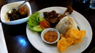 Membuat Nasi Uduk yang Enak? Ini Solusinya