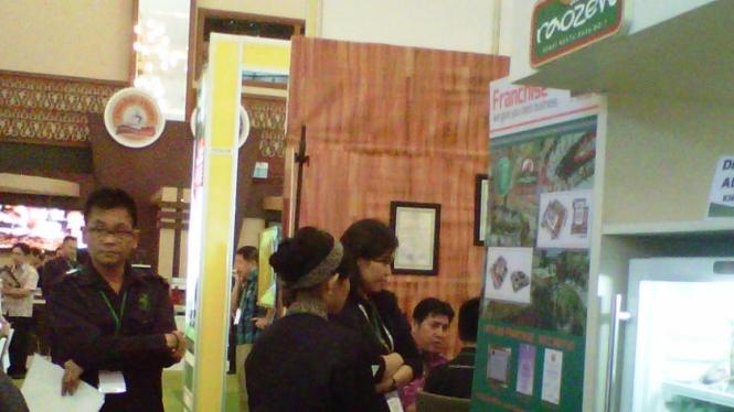 Pameran waralaba, stand Raozen.