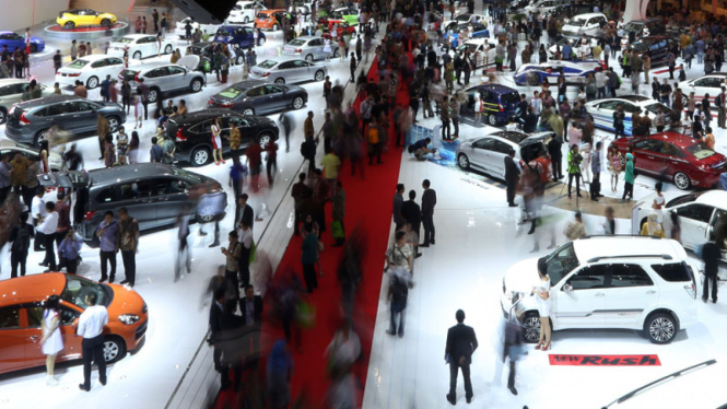 Indonesia International Motor Show ( IIMS ) 2013