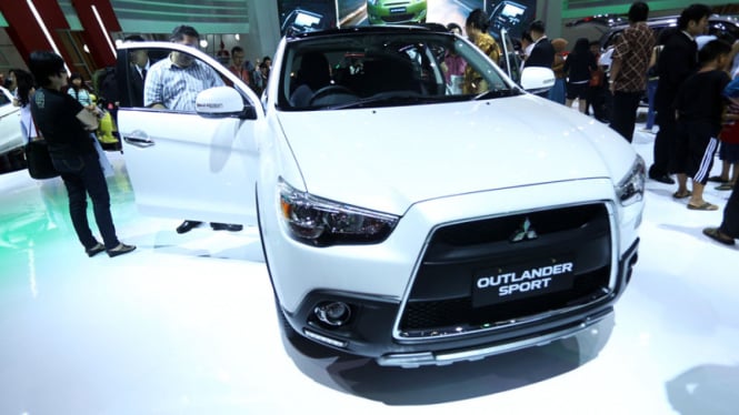 Mitsubushi Outlander Sport di IIMS 2013