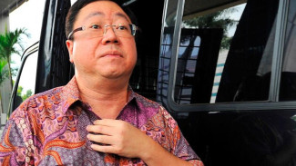 KPK Cegah Eks Bos Bank Century Robert Tantular Keluar Negeri