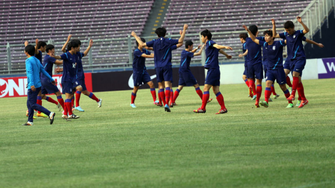 Timnas Korea Selatan U-19 Latihan di GBK