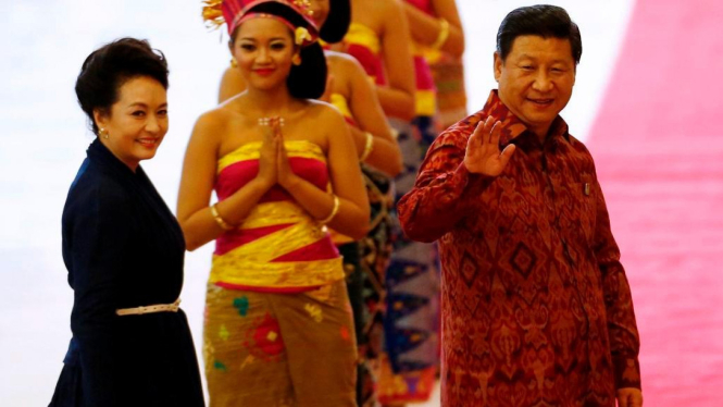 Presiden China Xi Jinping dan istrinya Peng Liyuan di Bali