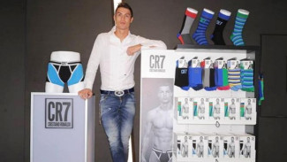 Cristiano Ronaldo Rilis Underwear CR7