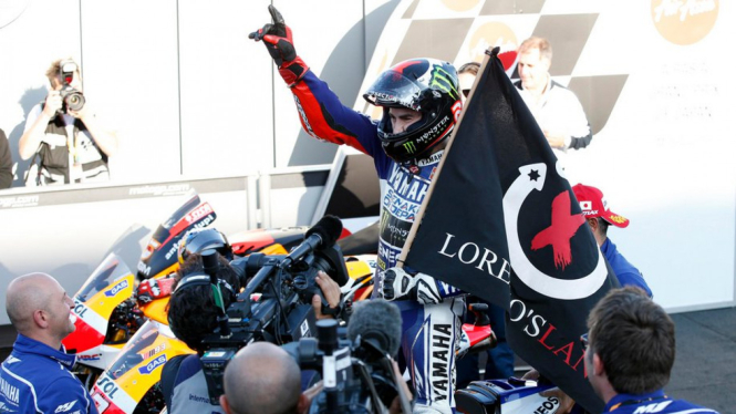 Jorge Lorenzo merayakan kemenangan di MotoGP Jepang