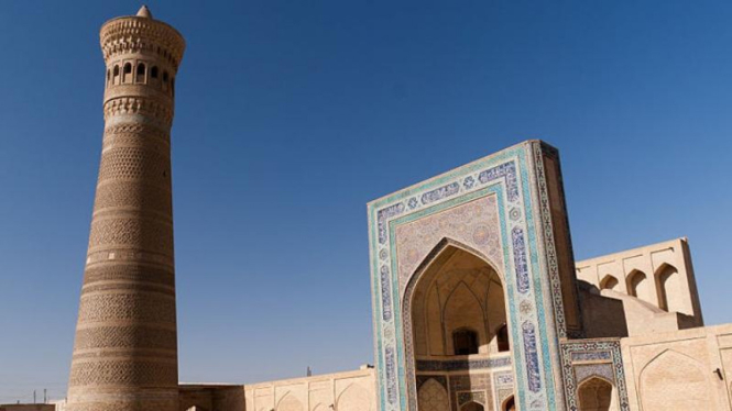 Kalyan Minaret di Uzbekistan