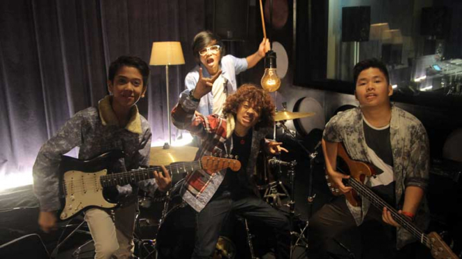 Coboy Junior Isi Soundtrack Laskar Pelangi 2