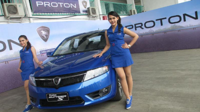 Proton Suprima S