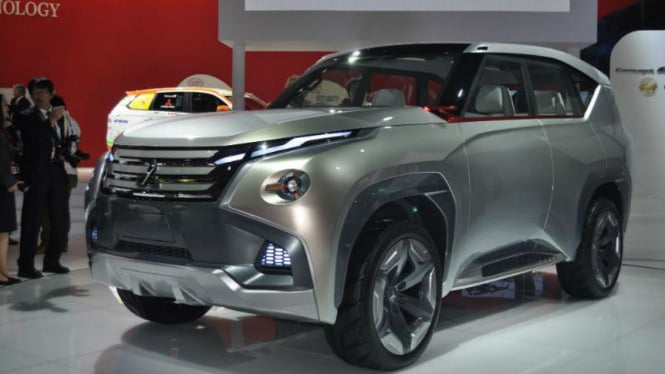 Mitsubishi GC-PHEV, generasi penerus Pajero