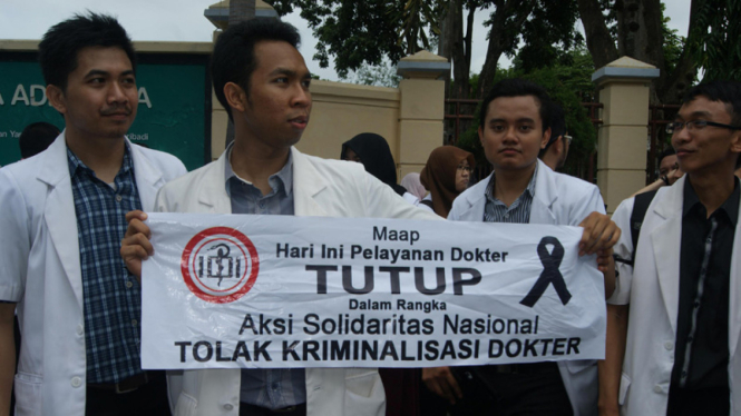 aksi solidaritas dokter atas kasus dr ayu