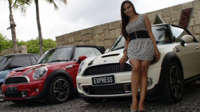 MINI Cooper jadi armada taksi mewah Express