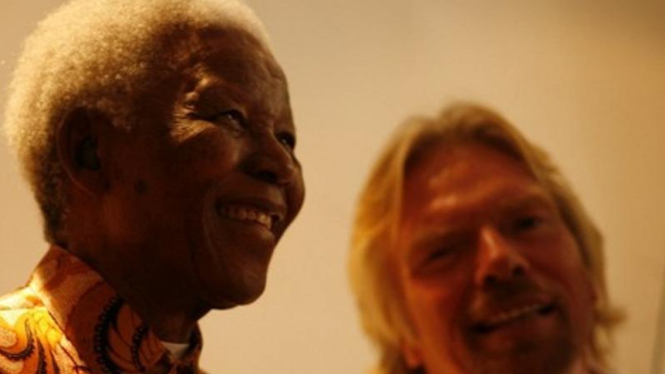 Richard Branson Bersama Nelson Mandela