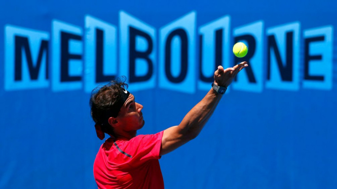 Rafael Nadal latihan jelang Australian Open 2014
