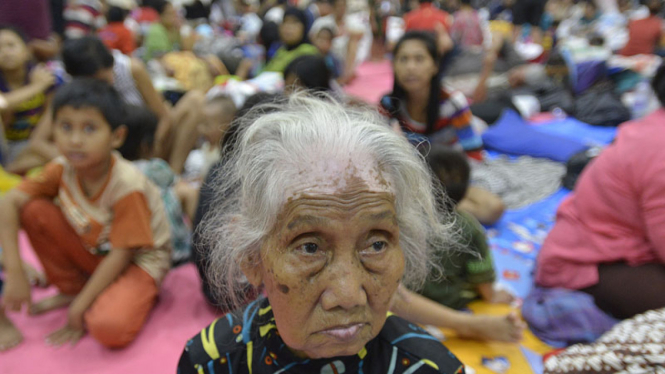Kondisi pengungsian korban banjir Jakarta