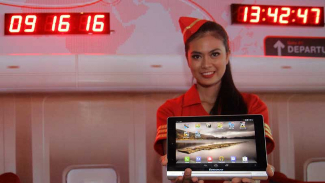 Peluncuran lenovo Yoga Tablet