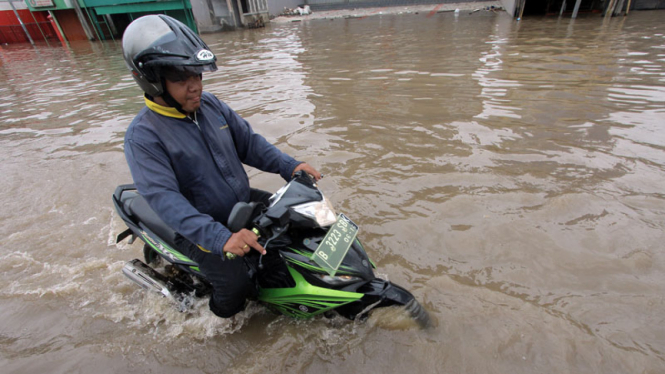 Kampung Melayu - Tebet Kembali Terendam Banjir