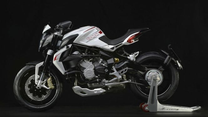 MV Agusta Brutale 800 Dragster