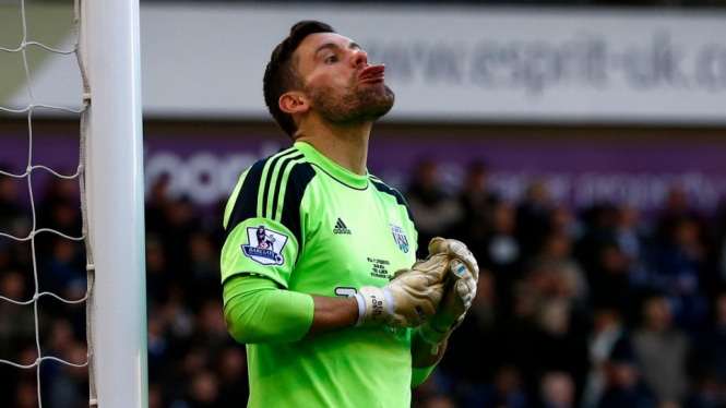 Kiper WBA Ben Foster