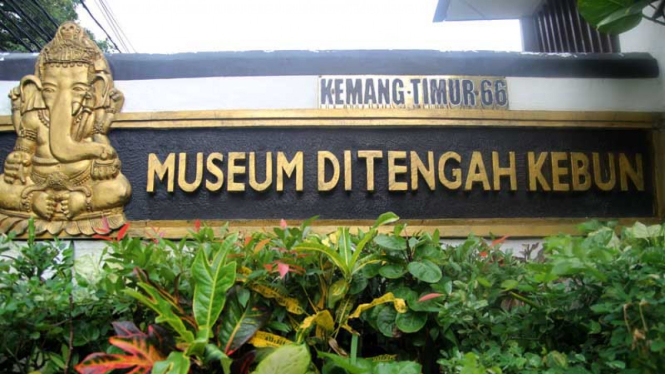 Museum di Tengah Kebun