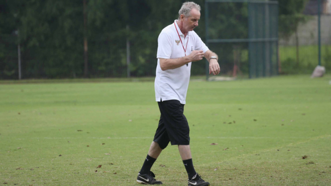 Riedl Kembali Latih Timnas Indonesia