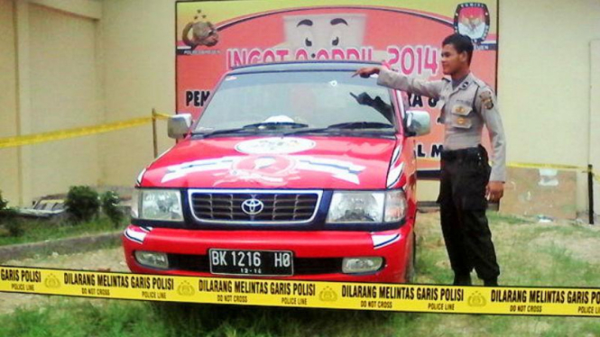 Mobil Partai Aceh ditembak