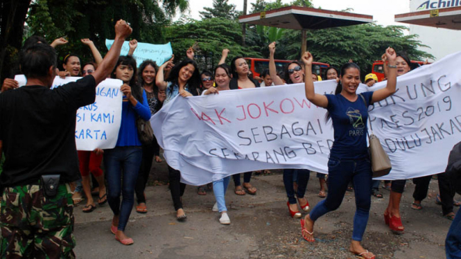 Puluhan waria tolak pencapresan Jokowi