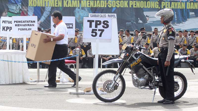 Polda Metro Jaya Gelar Simulasi Pengamanan TPS