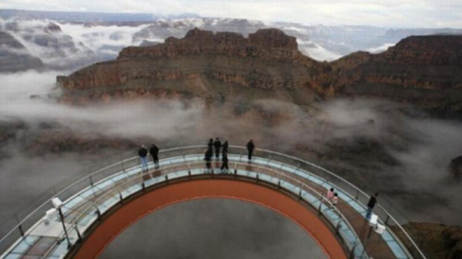 Grand Canyon Skywalk, Amerika Serikat