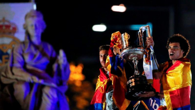 Pepe dan Sergio Ramos usai Real Madrid juara Copa Del Rey