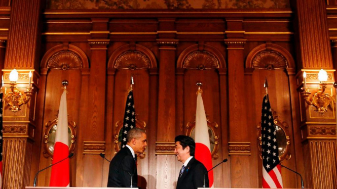 Presiden AS Barack Obama dan PM Jepang Shinzo Abe